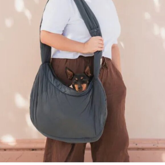 FuzzYard Life bag Dog  Cat  Sling Carrier Slate Grey - Picture 1 of 6